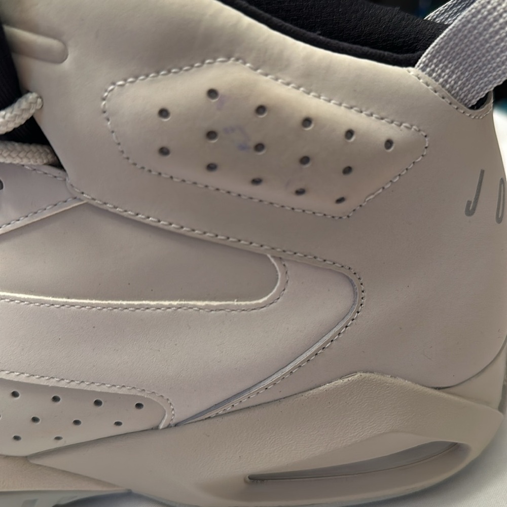 Brand New Nike Jordan Lift Off Men’s Sz 12 Lite Bone/Reflect Silver AR4430 004 - Picture 7 of 7